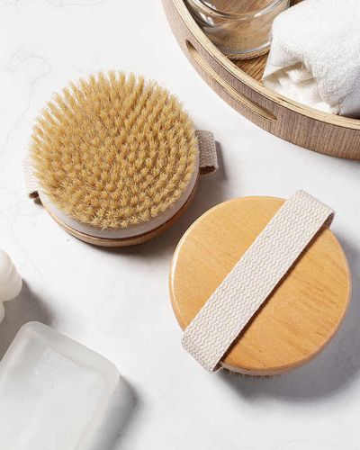 Modern Bamboo Bath Brush Wholesale Skin Exfoliating Body Massager Wooden Shower Brush That Improves Blood Circulation